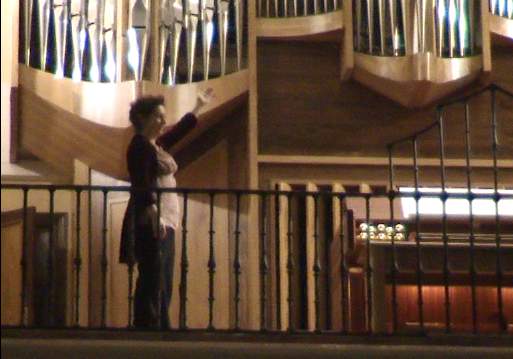 PILAR CABRERA at the end of her brillant concert