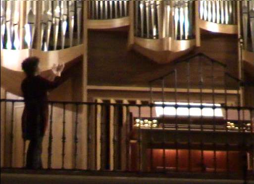 PILAR CABRERA at the end of her brillant concert