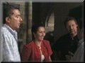 Pilar Cabrera y Gary Dilworth 
con el Alcalde de Xunqueira.